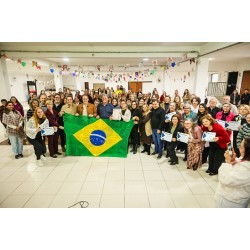 Associação das Crocheteiras de Campo Largo empossa a primeira diretoria